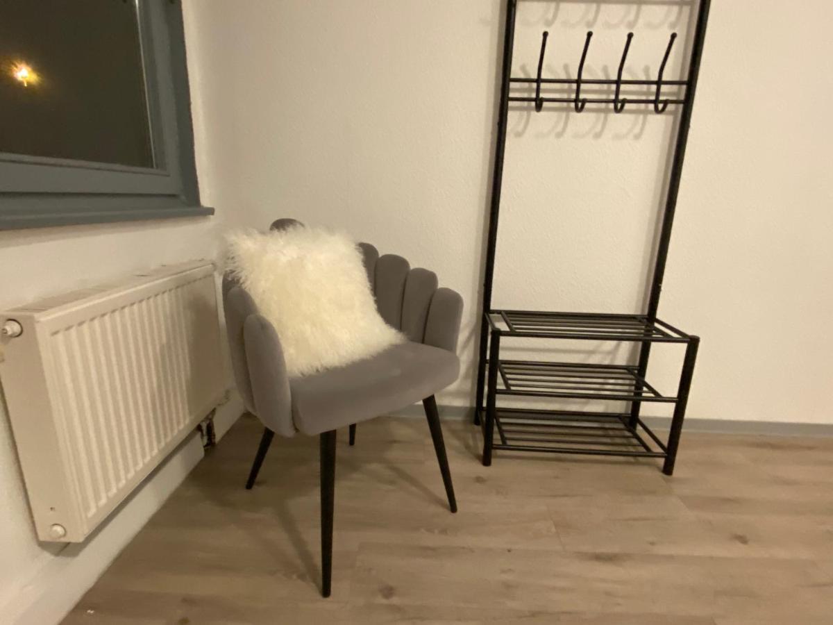 Urbansuites - Modern & Zentral In Der City - Dein Zuhause In Stuttgart Buitenkant foto